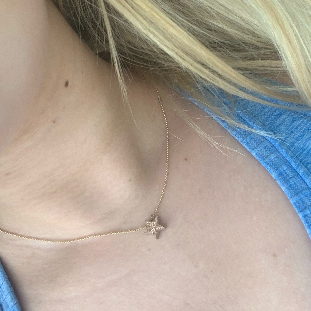sparkly star necklace